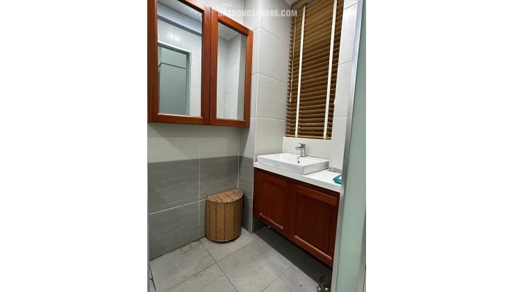 Nhà hẻm xe hơi ĐHT02, Đông Hưng Thuận, Q12