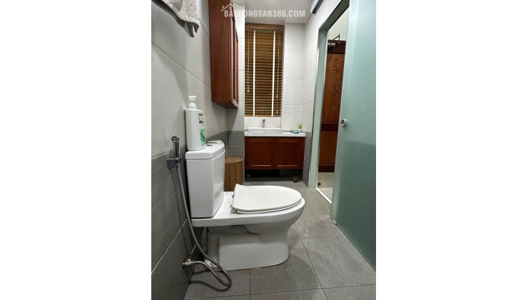 Nhà hẻm xe hơi ĐHT02, Đông Hưng Thuận, Q12