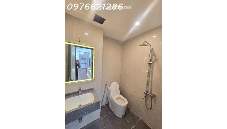 BÁN NHÀ PHỐ VIỆT HƯNG – VỊ TRÍ CỰC ĐẸP – 30M² – MT 4M – GIÁ CHỈ 6X TỶ (X SIÊU NHỎ)