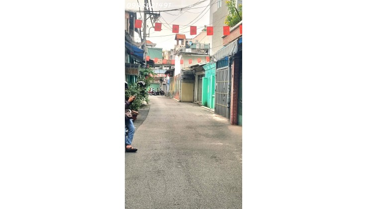 GIẢM CHÀO SÂU – NHÀ ĐẸP HẺM XE TẢI NGUYỄN KIỆM – NGÃ TƯ PHÚ NHUẬN – GIÁP Q3 – CHỈ NHỈNH 8 TỶ