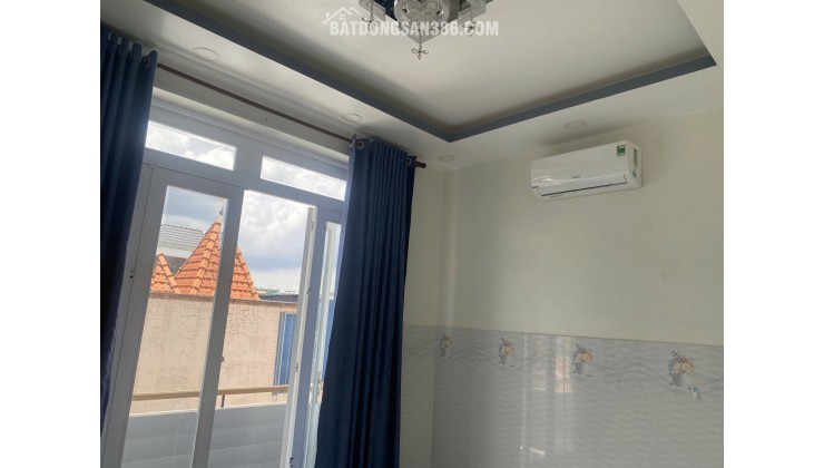 Bán nhà hẻm xe hơi Nguyễn Văn Săng, 3L, st, 5 tỷ TL