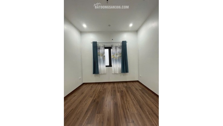  Bán nhà đẹp Ngọc Lâm Long Biên 45m² x 5T, full nội thất, ô tô đỗ cửa