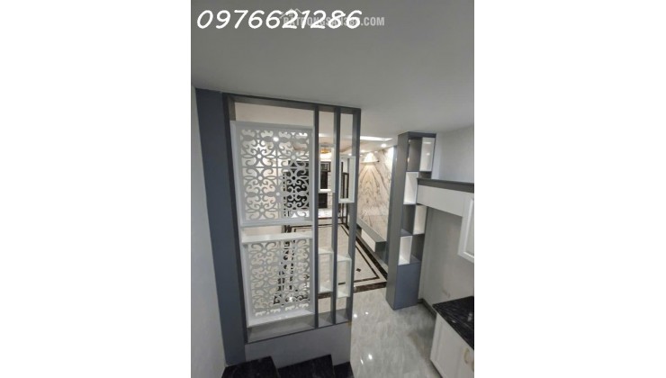 BÁN NHÀ PHỐ VIỆT HƯNG – VỊ TRÍ CỰC ĐẸP – 30M² – MT 4M – GIÁ CHỈ 6X TỶ (X SIÊU NHỎ)