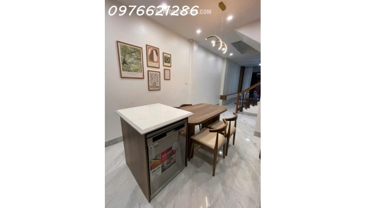 BÁN NHÀ THƯỢNG THANH – LONG BIÊN – 54M² – MT 4M – 4 TẦNG FULL NỘI THẤT – VỊ TRÍ ĐẸP GIÁ TỐT