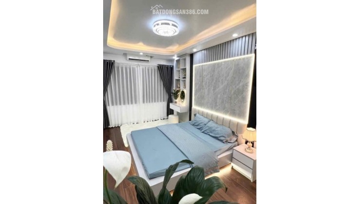 CẦN BÁN NHANH CĂN NHÀ  SIÊU VIP Văn Miếu - Đống Đa - Hà Nội GIÁ SIÊU TỐT