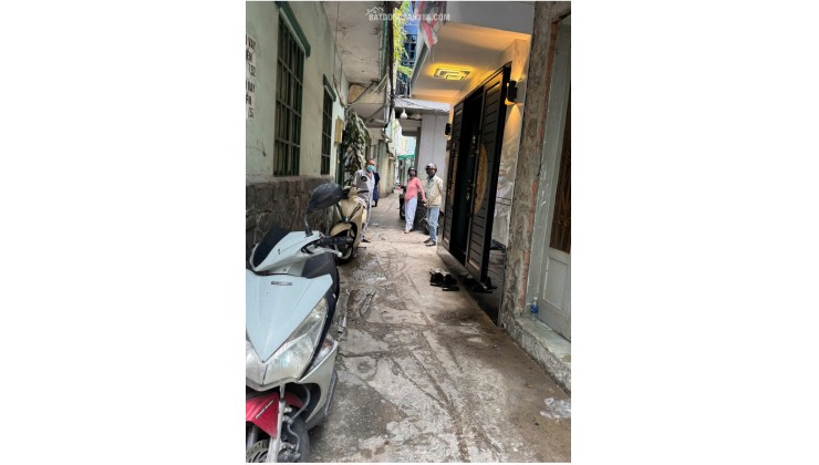 RA ĐI GẤP NHÀ NGUYỄN TRI PHƯƠNG Q.10 - Góc 2MT - Hẻm 3M - NHỈNH 5T