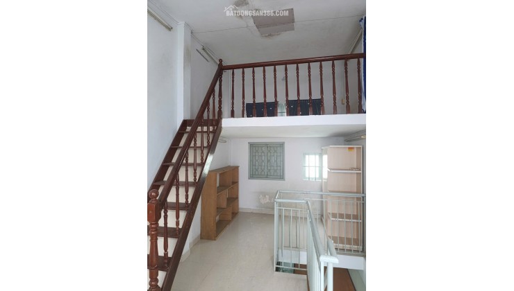 NHÀ VỊ TRÍ ĐẸP- GIÁ TỐT CẦN CHO THUÊ NHANH căn nhà tại quận Bình Thạnh, TPHCM