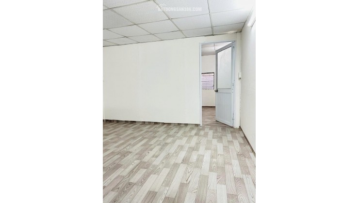 Bán nhà hxh Trần Thị Trọng, phường 15, quận Tân Bình gần nhà ga T3, 4 x 16m