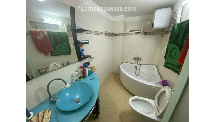 Bán nhà mặt tiền Nguyễn Minh Hoàng, phường 12, quận Tân Bình, khu K300