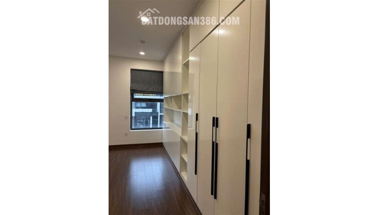 Bán chung cư Bình Minh Đức Giang . View đẳng cấp, nội thất đẹp. Lô goc, tiện ích ngập tràn . giá 7x tỷ ( có tl )