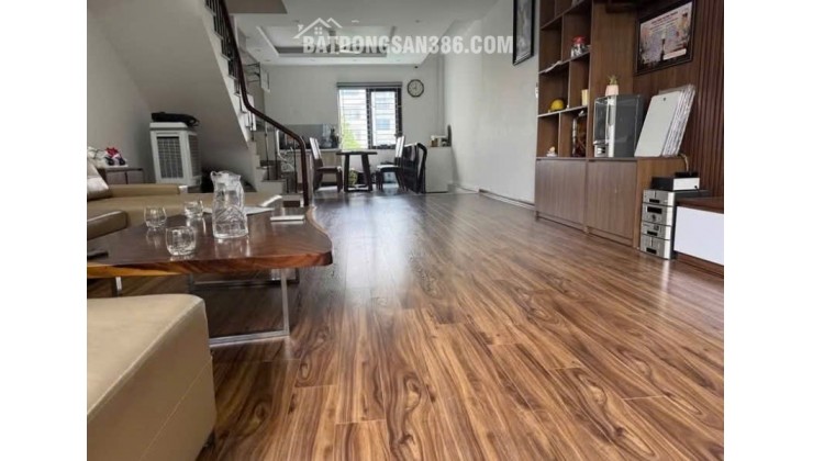 SIÊU PHẨM PHỐ VIP ĐÀO TẤN-  Ô TÔ VÀO NHÀ- DT 40M2 - 5TẦNG DÂN XÂY - LÔ GÓC THOÁNG VĨNH VIỄN- VIEW CÔNG VIÊN THỦ LỆ- GIÁ TỐT