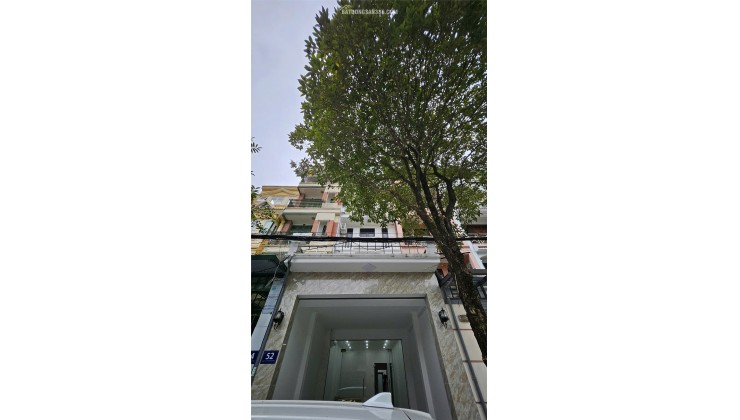 Cho thuê nhà ngõ 110 Trung Kính, DT 92m2 x 5 Tầng, Mặt tiền 4.2m, 9 phòng, Đường 12m, ô tô đỗ cửa.