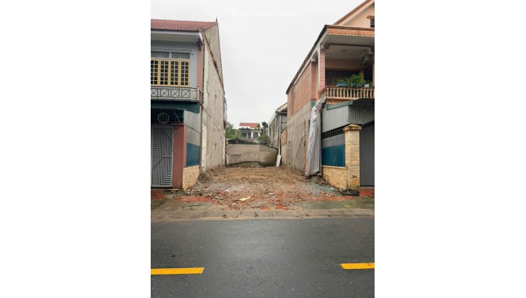 Cần bán lô 125m2 đất mặt đường Yên Vinh – phường Hưng Phúc