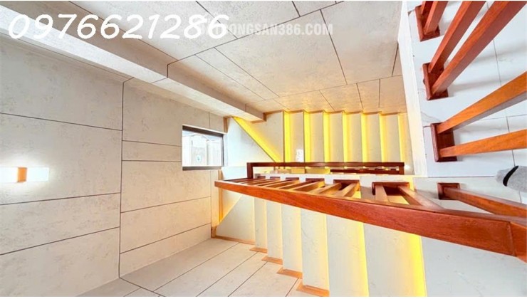 Bán nhà đẹp long lanh THƯỢNG THANH-Long Biên -DT RỘNG 48m2- 3  Tầng- 2 Thoáng -GIÁ NHỈNH 7 TỶ