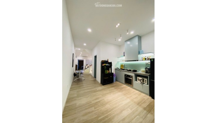 Quận 7 - HXH Huỳnh Tấn Phát - 40m2 - 2 tầng - Giá 5,5 tỷ