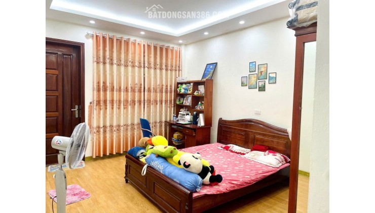 BÁN NHÀ TỔNG CỤC 5 PHÂN LÔ, Ô TÔ, VỈA HÈ, KD, VP, 68 M2, 5 TẦNG,  GIÁ 22,5 TỶ.