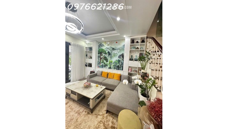  SIÊU PHẨM LÔ GÓC NGỌC THỤY – BỒ ĐỀ – FULL NỘI THẤT – Ô TÔ TRÁNH – KHU VIP GẦN TRƯỜNG PHÁP, CÔNG VIÊN – THÔNG SỐ HOA HẬU 46M², MT 4.5M . Gía: