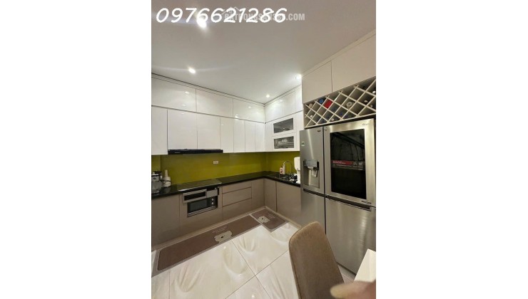  SIÊU PHẨM LÔ GÓC NGỌC THỤY – BỒ ĐỀ – FULL NỘI THẤT – Ô TÔ TRÁNH – KHU VIP GẦN TRƯỜNG PHÁP, CÔNG VIÊN – THÔNG SỐ HOA HẬU 46M², MT 4.5M . Gía: