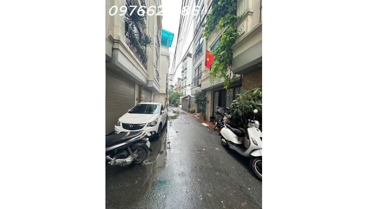  SIÊU PHẨM LÔ GÓC NGỌC THỤY – BỒ ĐỀ – FULL NỘI THẤT – Ô TÔ TRÁNH – KHU VIP GẦN TRƯỜNG PHÁP, CÔNG VIÊN – THÔNG SỐ HOA HẬU 46M², MT 4.5M . Gía: