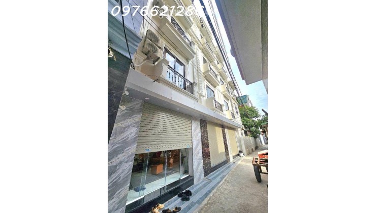  Bán nhà siêu đẹp-Ngô Gia Tự 36m² – MT 4m – Gara ô tô – 2 thoáng – Kinh doanh văn phòng- của hàng-Gần công viên Long Biên – BV Đức Giang – Giá 10,x