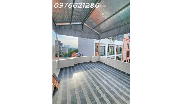  Bán nhà siêu đẹp-Ngô Gia Tự 36m² – MT 4m – Gara ô tô – 2 thoáng – Kinh doanh văn phòng- của hàng-Gần công viên Long Biên – BV Đức Giang – Giá 10,x