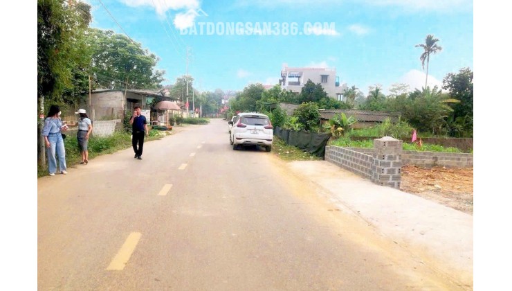 Siêu phẩm cho bác nào muốn xây biệt thự, hoặc nhà xưởng  tại Đồng Vàng - Phú Mãn - Quốc Oai - Diện tích : 451m2  giá 16tr/m