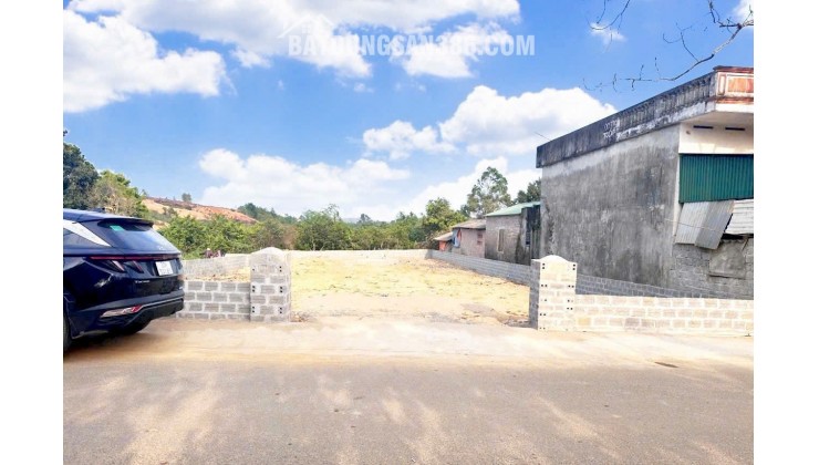 Siêu phẩm cho bác nào muốn xây biệt thự, hoặc nhà xưởng  tại Đồng Vàng - Phú Mãn - Quốc Oai - Diện tích : 451m2  giá 16tr/m