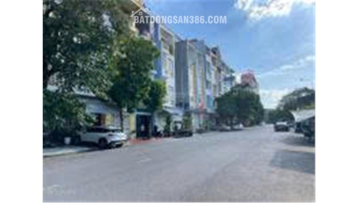 CHÍNH CHỦ Cần Bán Căn Nhà 3 Tầng Số 741 lô 22 Đường Nguyễn Hữu Nhân, Ngô Quyền, Hải Phòng