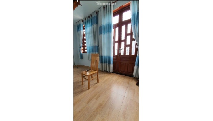 Nhà đẹp mới tinh ở ngay Hẻm Xe Hơi ngủ trong nhà 89m Phường Thạnh Mỹ Lợi,Q2 
8ty
- Kết cấu 3 tầng 4 phòng ngủ 3wc
- Hoàn Công