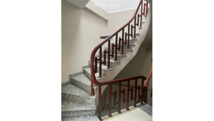 NHÀ ĐẸP- GIÁ TỐT - CẦN BÁN CĂN NHÀ SỐ 1A Ngõ 165/12 Phố Cầu Giấy, P. Dịch Vọng, Q.Cầu Giấy, TP Hà Nội