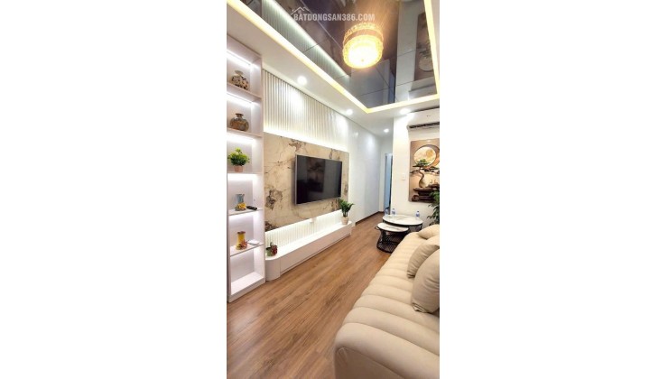 TRUNG TÂM HAI BÀ TRƯNG-TT PHỐ THI SÁCH-65M-GIÁ NHỈNH 4 TỶ