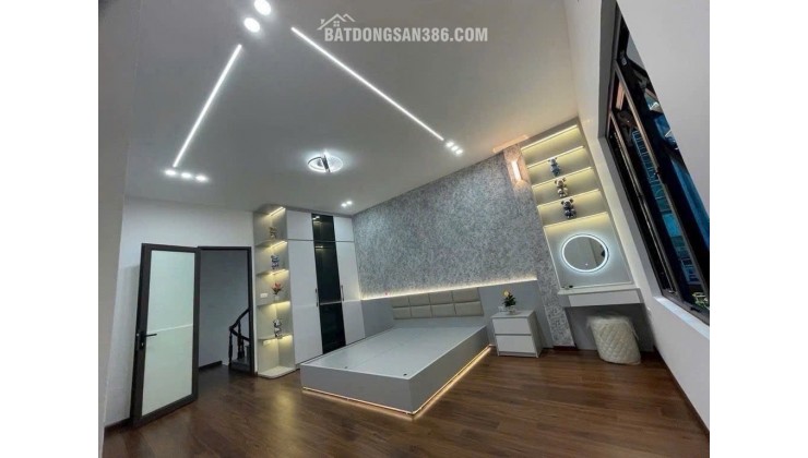 BÁN NHÀ BÙI XƯƠNG TRẠCH  - NGÕ THÔNG - Ô TÔ  36M*6 TẦNG * 9.3 TỶ CÓ BỚT