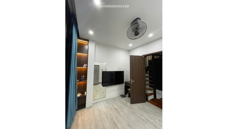 BÁN CĂN ĐỐNG ĐA 4 TẦNG 20M  GẦN PHỐ - 2 MẶT NGÕ Ô TÔ - KINH DOANH - 40 RA MẶT PHỐ - NHÀ ĐẸP