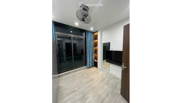 BÁN CĂN ĐỐNG ĐA 4 TẦNG 20M  GẦN PHỐ - 2 MẶT NGÕ Ô TÔ - KINH DOANH - 40 RA MẶT PHỐ - NHÀ ĐẸP