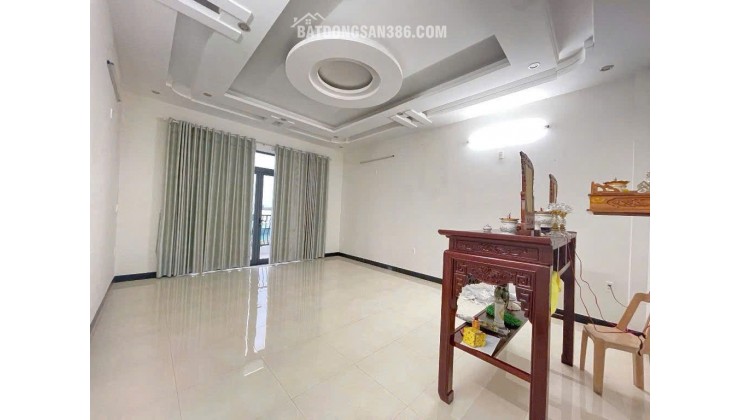 BÁN NHÀ 3 TẦNG ĐƯỜNG 7m5 - KHU ĐÔ THỊ SINH THÁI VEN SÔNG HOÀ XUÂN, KINH DOANH CỰC ĐỈNH.