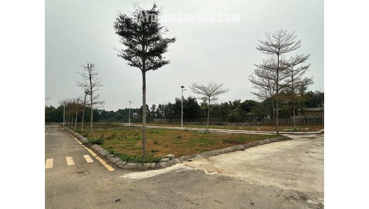 CẦN TIỀN MUỐN BÁN NHANH LÔ GÓC 68M NGAY TRẠI LÁNG CỔ ĐÔNG GIÁ HƠN HAI TỶ TÝ