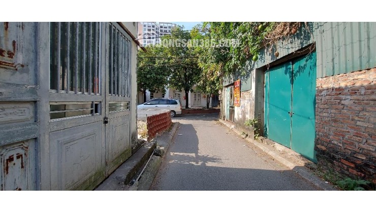 Bán đất Đàm Quang Trung, Ngõ Thông oto, 42m ngay aeomall. LH 0936123469