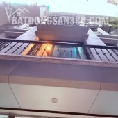 Bán nhà Tây Hồ-Lạc Long Quân, DT32m2, 5 tầng. 3 ngủ khép kín, 2 nhà ra phố (giá 11.5 tỷ)