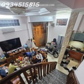 Bán nhà Đê La Thành dân xây, 31m 5 tầng 9,9tir- trung tâm kết nối khu vực Đống Đa