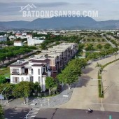 Bán đất thổ cư 250m2 đường Nguyễn Tất Thành, Liên Chiểu, Đà Nẵng. Giá 8 tỷ, sổ đỏ, hướng Đông Nam. LH: 0877661879