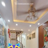 Bán nhà 4 tầng Vũ Tông Phan - Ngõ rộng ô tô đỗ sát nhà giá 4,1  tỷ - Nhà chưa sổ