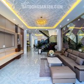 Thanh toán 400 triệu có ngay căn nhà 3 tầng ngay Đinh Đức Thiện