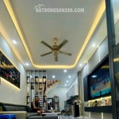 Bán nhà Khương Trung  35m 5 tầng 8,2 tỷ - Ngõ trước nhà rộng 2,3m 50m ra Ô tô