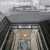 BÁN NHÀ PHỐ VIỆT HƯNG – VỊ TRÍ CỰC ĐẸP – 30M² – MT 4M – GIÁ CHỈ 6X TỶ (X SIÊU NHỎ)