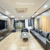 Nhà 5 tầng Ngọc Lâm Long Biên, full nội thất, ô tô đỗ cửa, gần Mipec, công viên, giá chỉ 10.4 tỷ