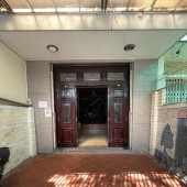 Chu thuê nhà 3 tầng nguyên căn mặt đường Lê Hồng Phong, Phước Long cũ, sát đường Cao Xuân Huy thông từ Biển vào dự án Charmora C.ty của