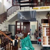 VỪA Ở, VỪA LÀM VP KD, SHOWROOM
Bán nhà 3 tầng mặt tiên đường lê Hồng Phong, Nam Nha Trang (Phước long cũ)