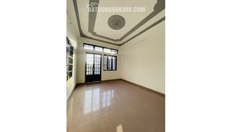  GIẢM SỐC 800 TRIỆU! NHÀ MẶT TIỀN DĨ AN CHỈ 8,2 TỶ 