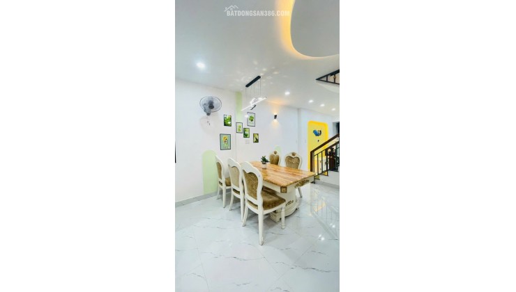 Hẻm gần 4m thông ngay khu vip Tân Sơn Nhì, 56m2, 2 tầng, 5tỷ nhỉnh tặng full NT