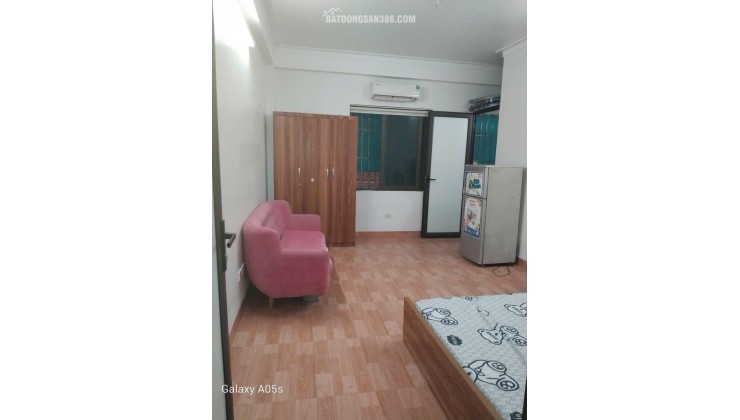 Cho thuê phòng ngõ 99 Trung Kính, full đồ, thang máy, chỉ 5 triệu
